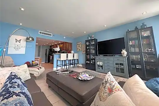 100 Lincoln Rd #1634 Photo 1