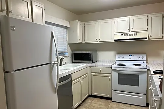 Apartments For Rent in Zip Code 96738 - 11 Apartments | Rent.com®