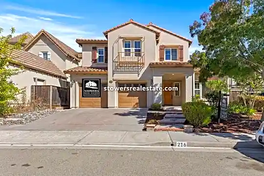 216 Riverland Ct Photo 1