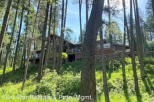 2385 Mountain Shadows Dr Photo 2