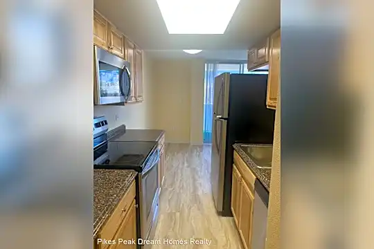 921 Green Star Dr Photo 2