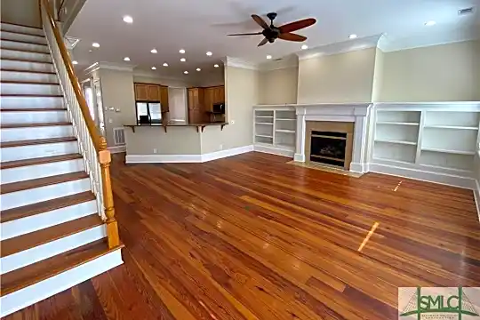 303 W Taylor St #PARLOR Photo 1