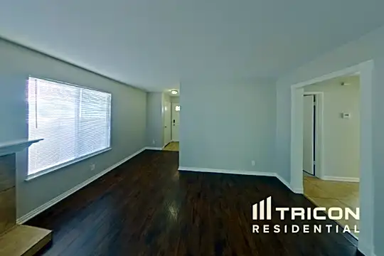 5426 Eastwick Circle Photo 2