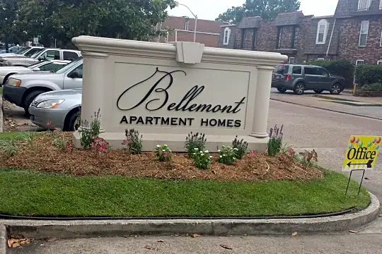 Bellemont Apartment Homes Photo 2
