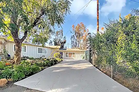 3053 Quail Rd Photo 1