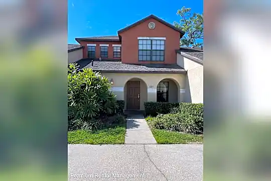 625 Margie Dr Photo 1