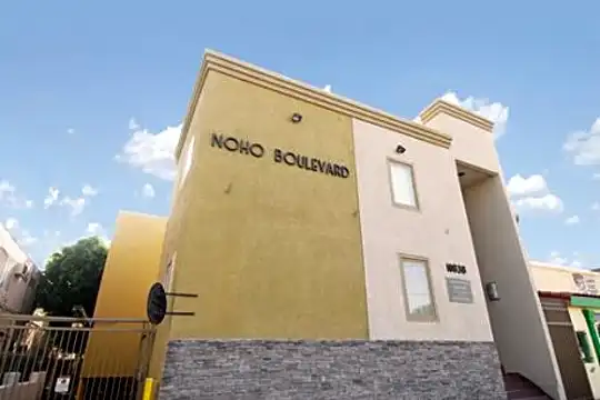 NoHo Boulevard Apartments Photo 1
