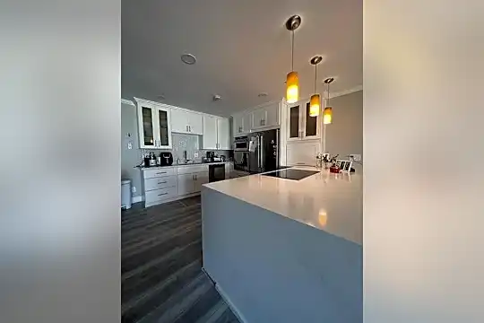 5370 La Jolla Blvd Photo 2