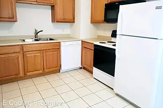 4134 Laramie Ln Photo 2