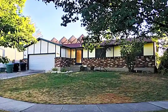 5966 S Blue Stone Cir Photo 1