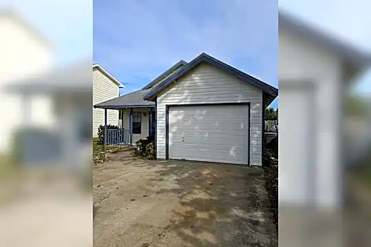 7476 Harvest Village Ct Photo 1