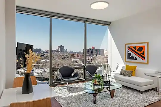 3344 N Broadway Photo 2