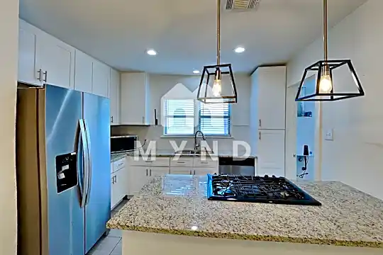2302 S Polk Street Photo 1