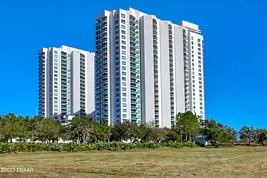 231 Riverside Dr #2209-1 Photo 1