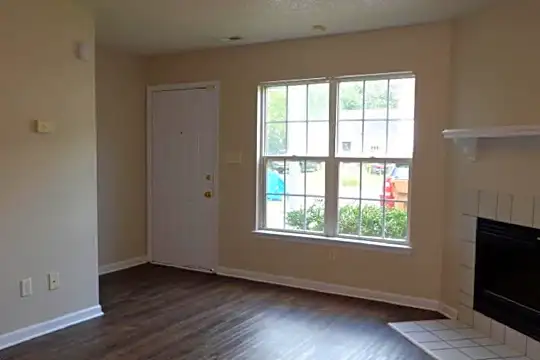 115 Mesa Ln Photo 2