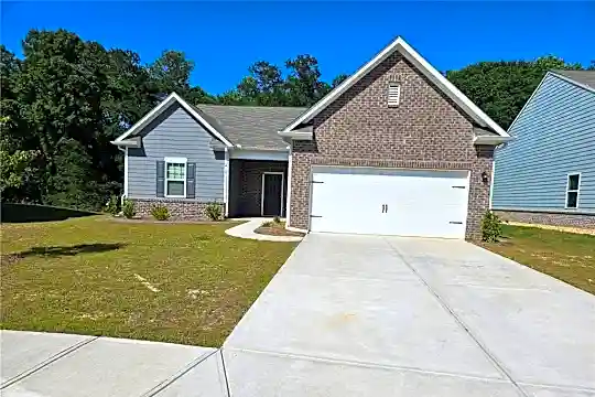 916 Feldman Chase Photo 1
