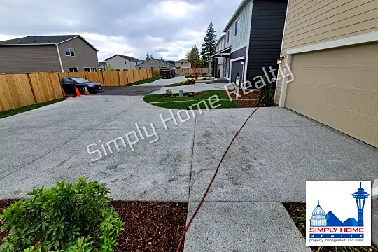 2014 18th Ave SW Photo 2