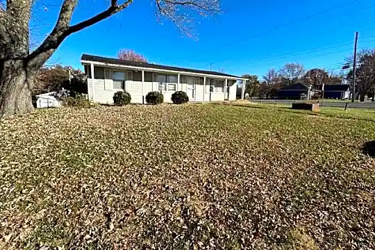 4715 Orchard Ln Photo 1
