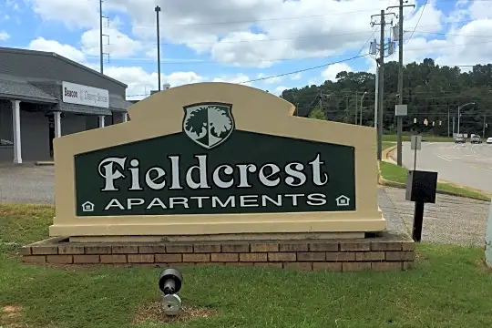 Field Crest Apartments Photo 2