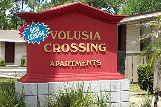 Volusia Crossing Apartments Photo 2
