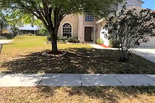 4544 Aguila Place Photo 2