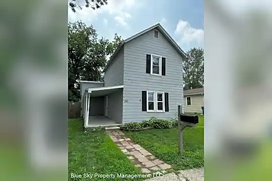 310 E South F St Photo 1