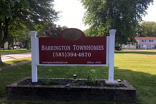 Barrington Townhomes Photo 2