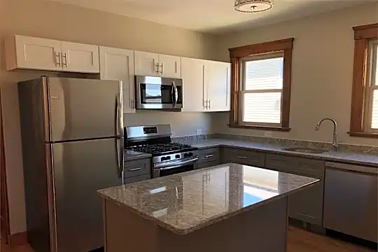 56 Cohasset St Photo 1