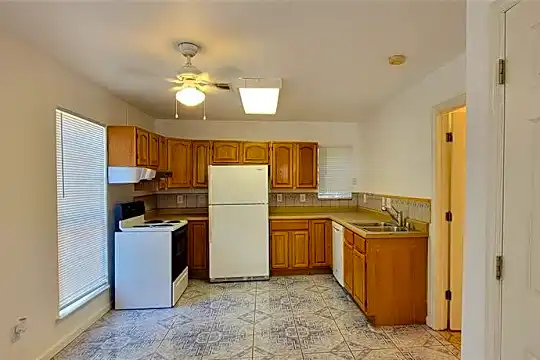 5422 Miller Ave Photo 2