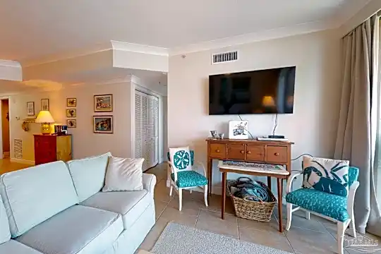 4 Portofino Dr #1105 Photo 2