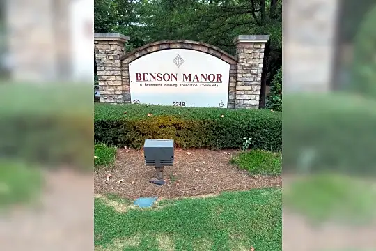 Benson Manor Photo 2