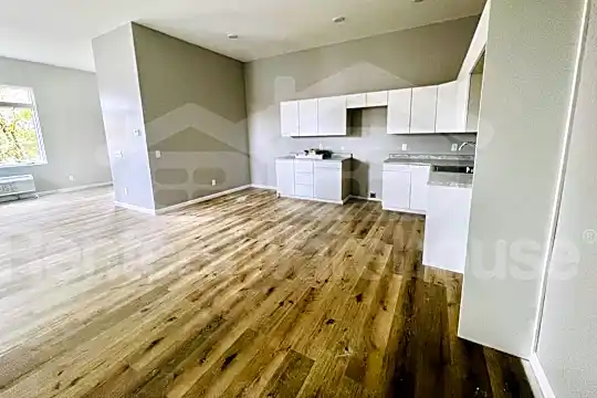 3406 Nicollet Ave Photo 2