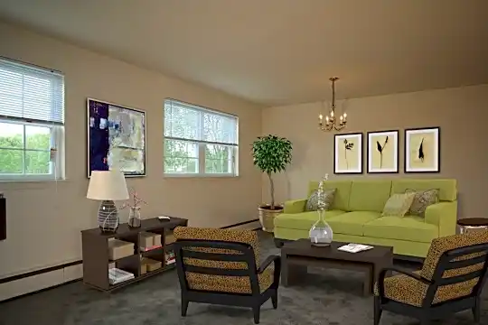 Madison Court Apartments Photo 2