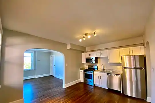 1029 Dana Ave Photo 1