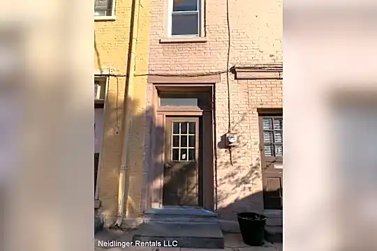 103 N Hanover St Photo 1