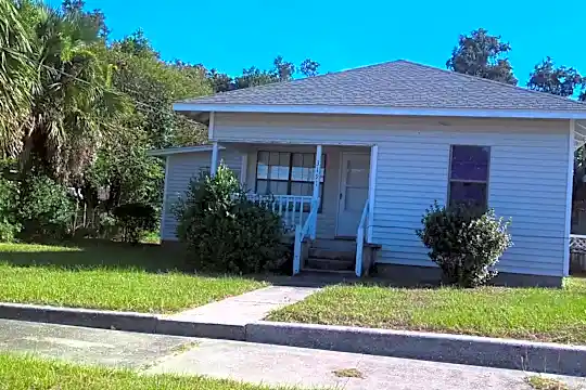 3191 Barrancas Ave Photo 1