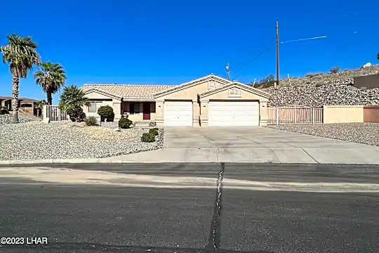 2971 Bowie Dr Photo 1