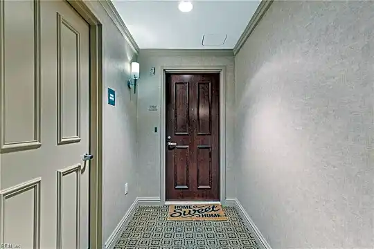 4545 Commerce St #1704 Photo 2