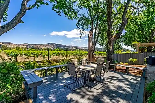20 Stags View Ln Photo 1