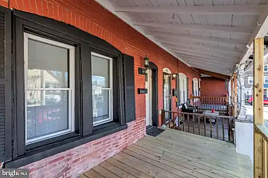 193 Water St Photo 1
