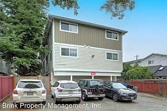 633 NW 85th St Photo 1