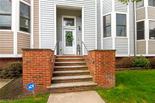 5421 Herman Ave #8 Photo 2