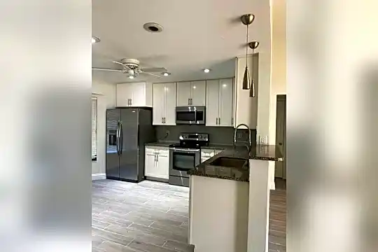 5770 Copper Leaf Ln Photo 1