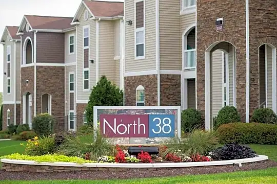 North 38 Student Housing Photo 2