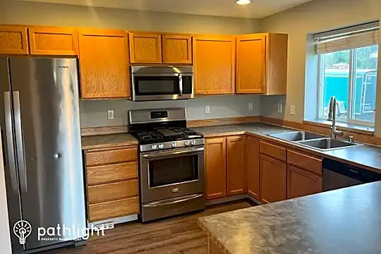 27821 70th Ave NW Photo 2