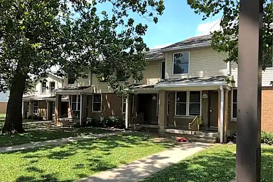 Sawyer Manor & Trevitt Heights Photo 1
