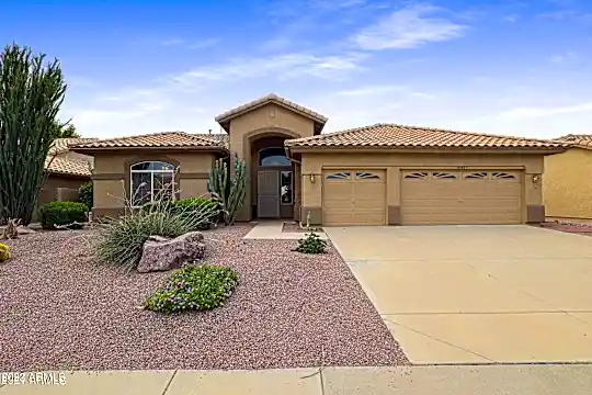 8457 W Kimberly Way Photo 1