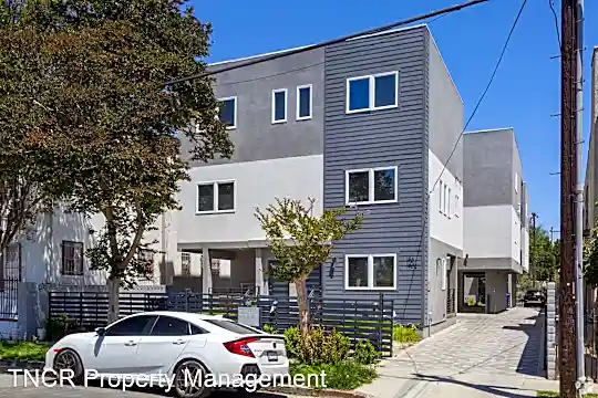 146 Rosemont Ave Photo 1