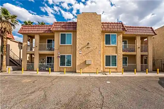 5303 Del Gado Dr #B Photo 1