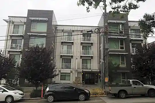 LAVITA APARTMENTS Photo 1